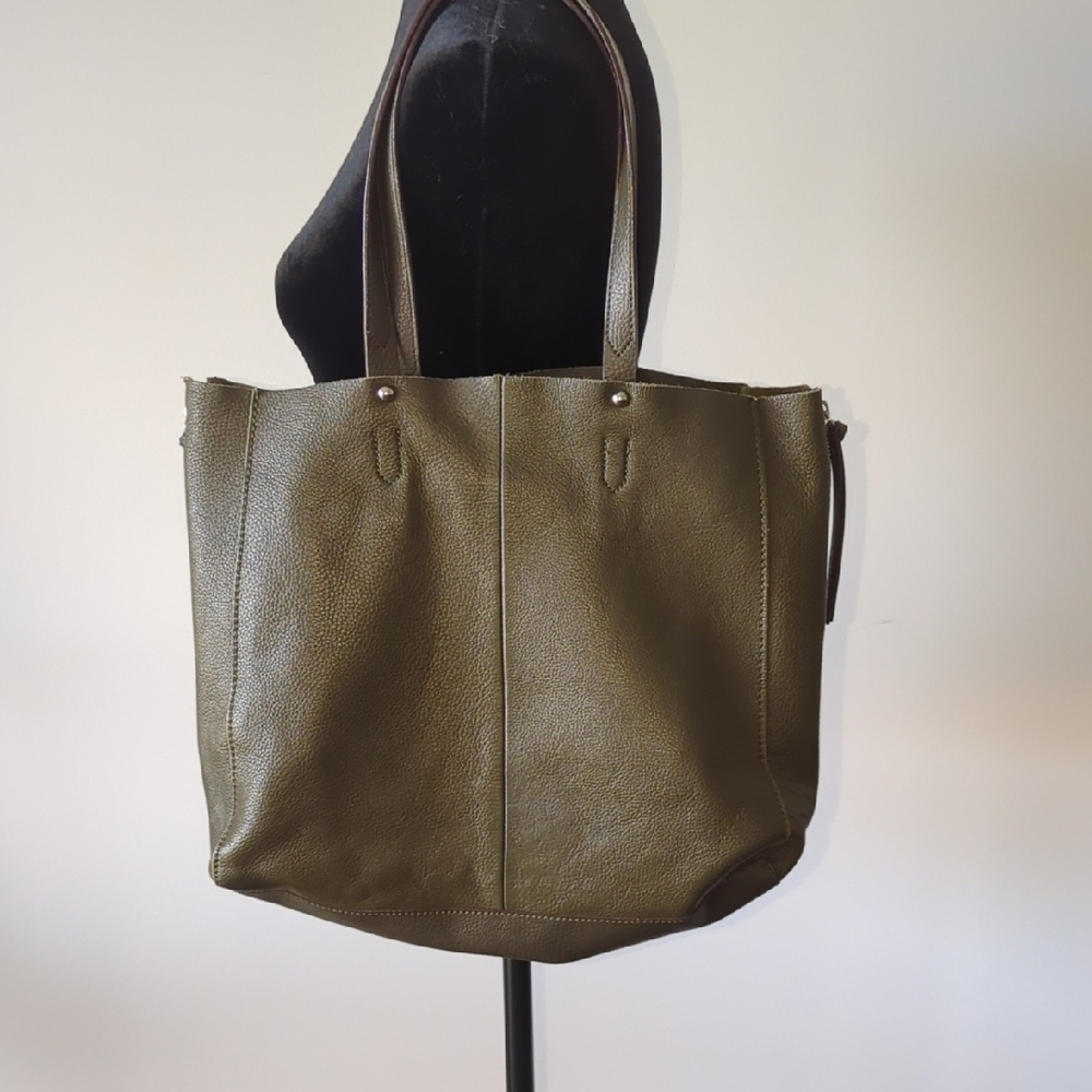 Sanctuary Manhattanville Camo Floral Leather Tote Bag - Picture 7 of 8